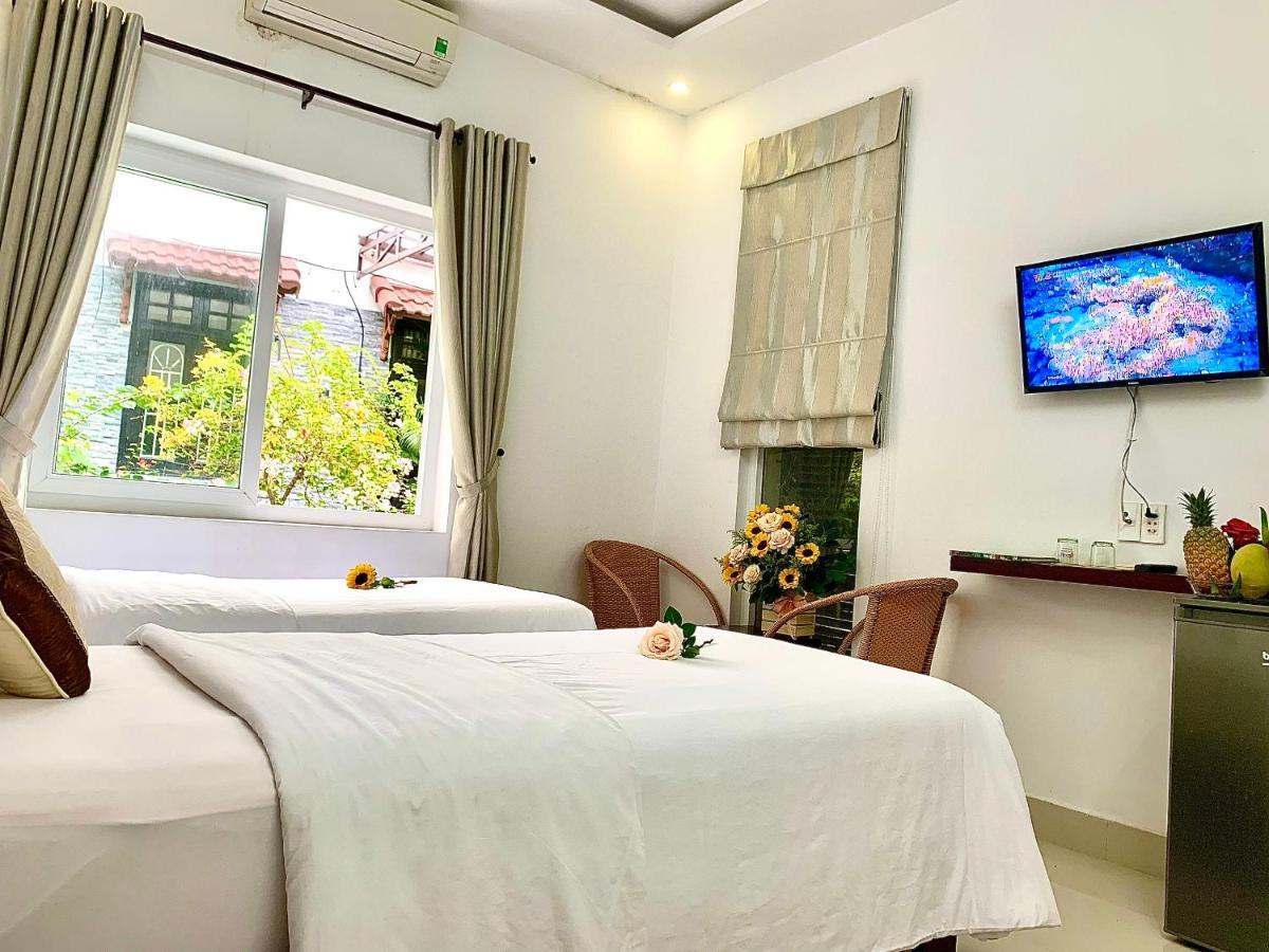 Ngoc Sinh Homestay ฮอยอัน ภายนอก รูปภาพ