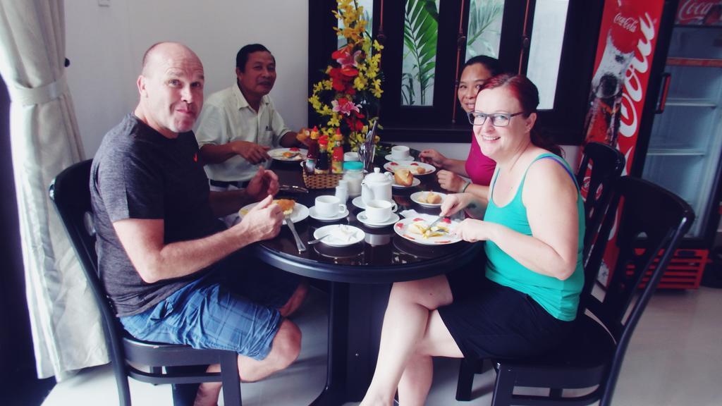 Ngoc Sinh Homestay ฮอยอัน ภายนอก รูปภาพ